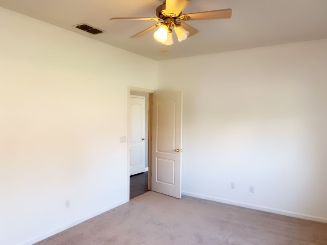 Building Photo - 9359 Ironstone Way