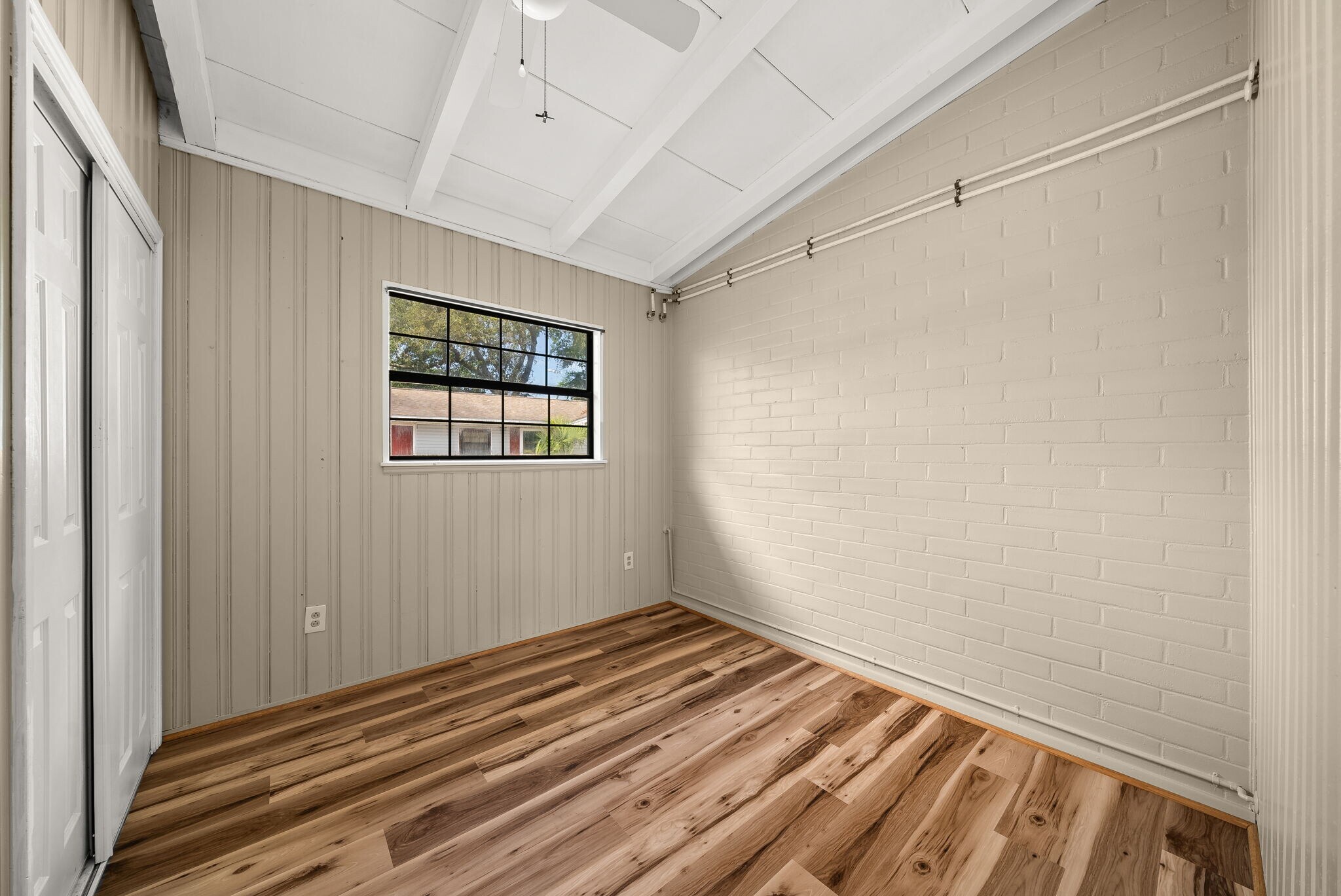 Building Photo - 1211 Friendship Ave