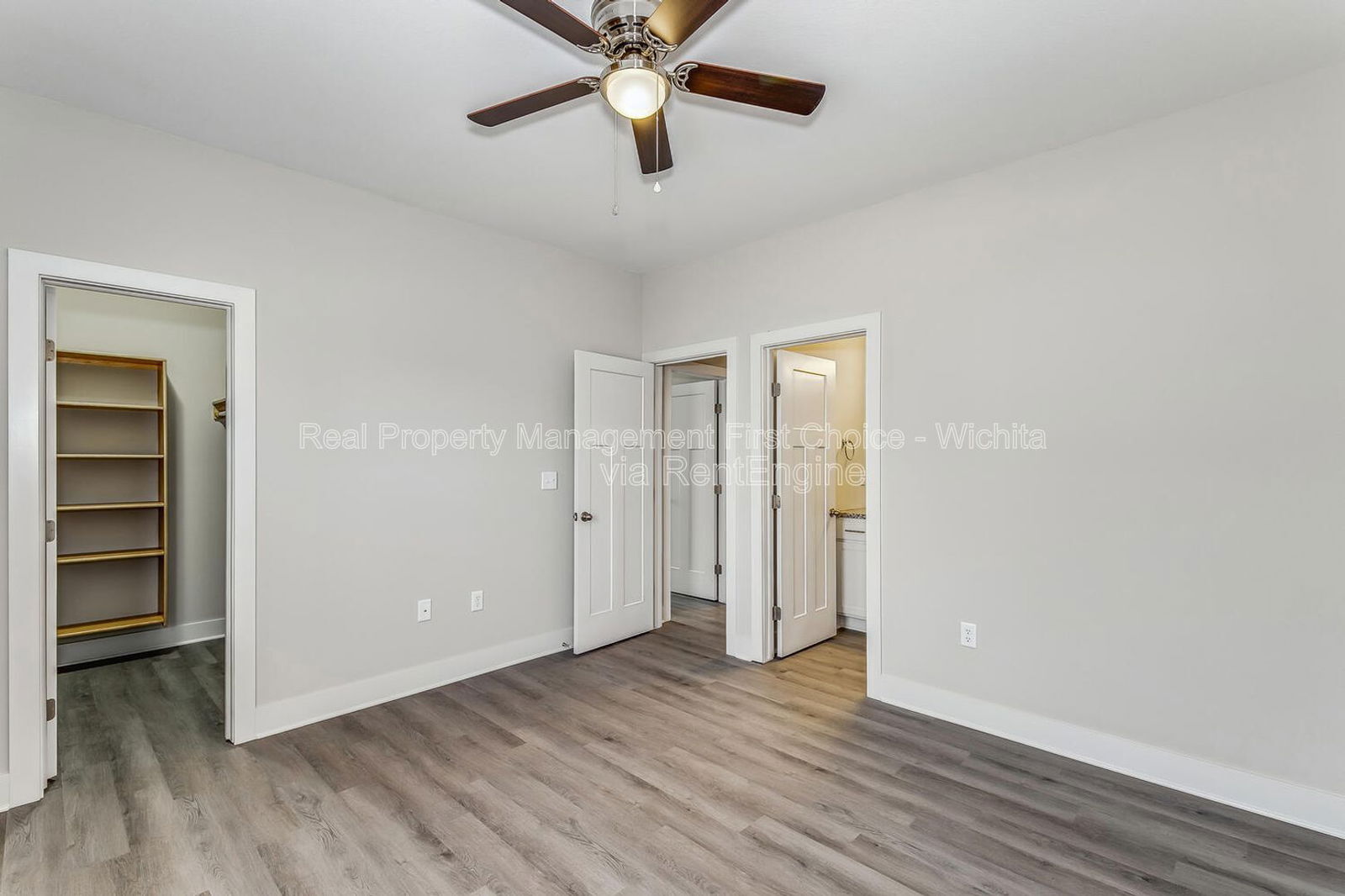 Building Photo - 3521 W 45th St S