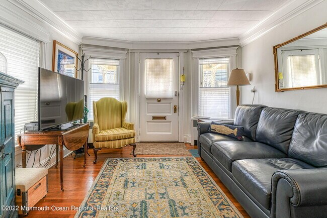 Building Photo - 93 Mt Hermon Way