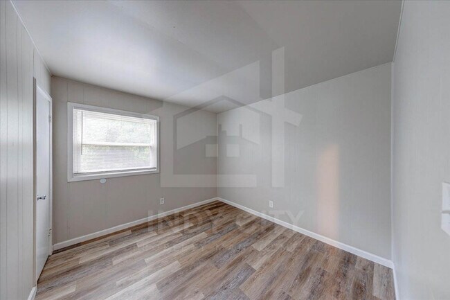 Building Photo - 3451 N Hartman Dr