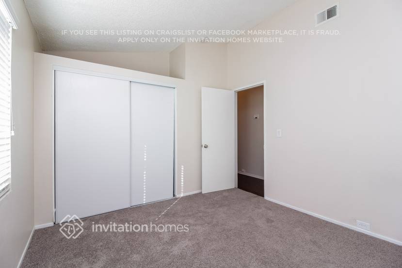 Building Photo - 25134 Hazelwood Cir