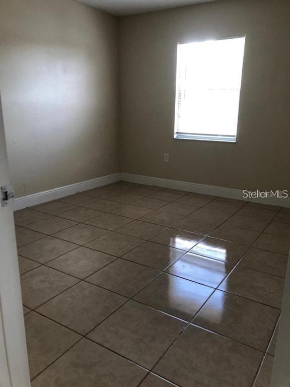 Building Photo - 2839-2838 8 Iron Dr