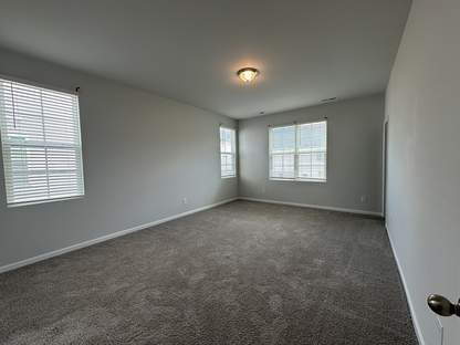 Building Photo - 410 Blockade Shl Ln