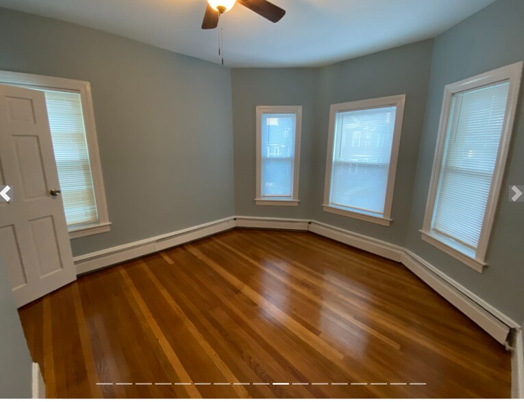 Building Photo - 73 Hall Ave