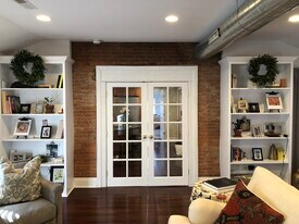 Building Photo - 80 Union St