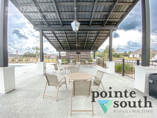 Building Photo - Pet Friendly for dogs and cats!