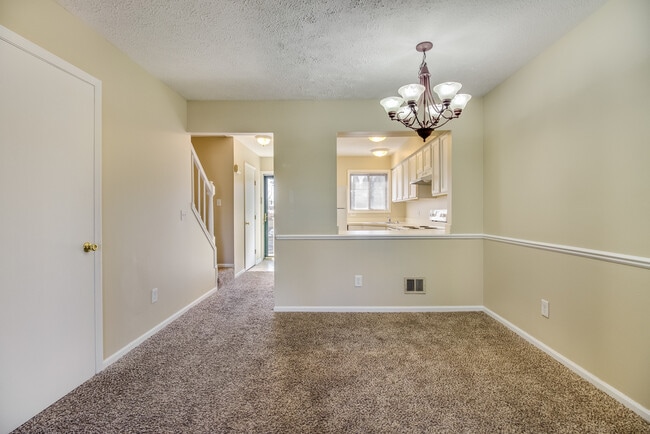 Building Photo - 2196 Regency Dr