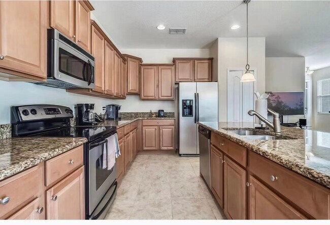 Building Photo - 747 Brookeshire Dr