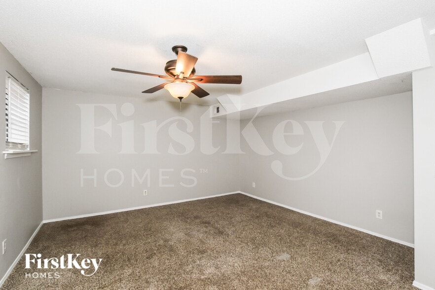 Building Photo - 1312 Whirlaway Cir