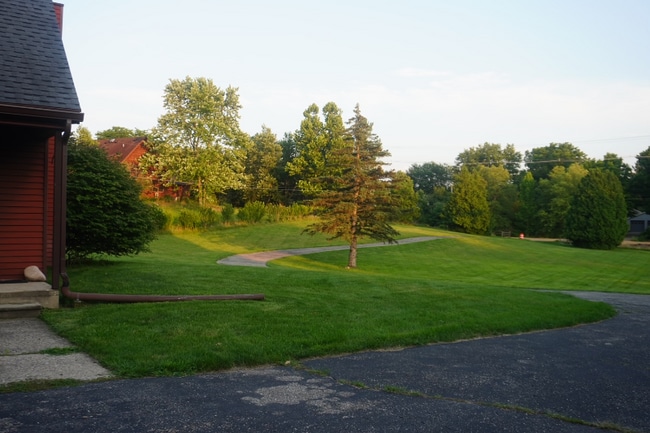Building Photo - 2970 Sandhill Rd