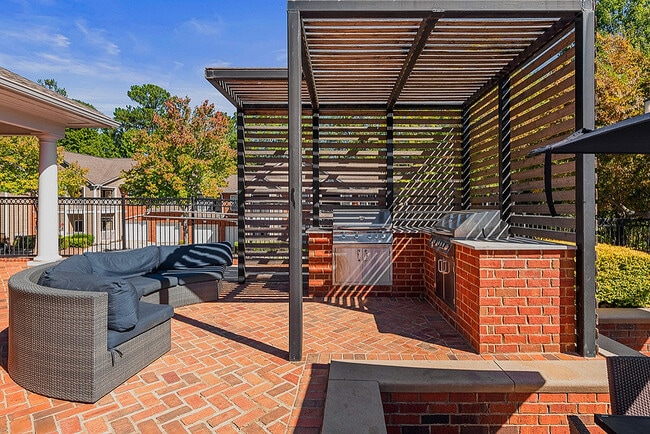 Grilling Area - Retreat at Peachtree City