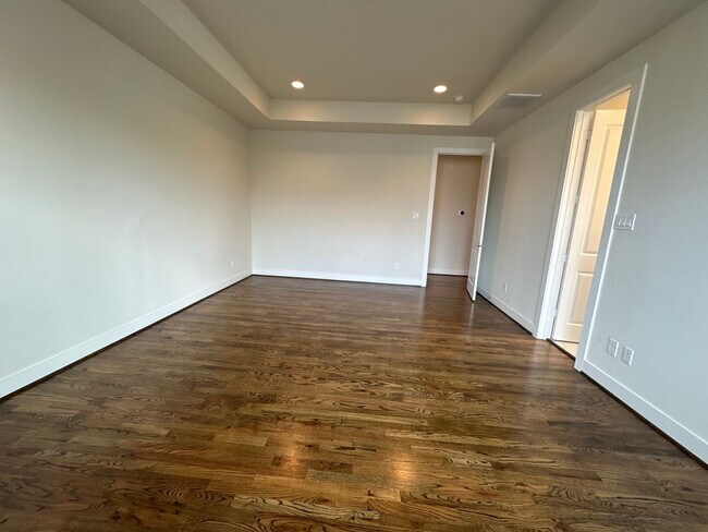 Building Photo - For Lease | 3 Bed, 3.5 Bath | 2,138 Sq Ft ...