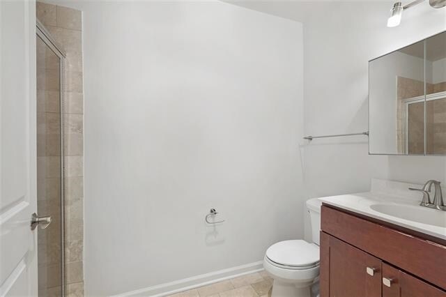Building Photo - 437 Whiton St