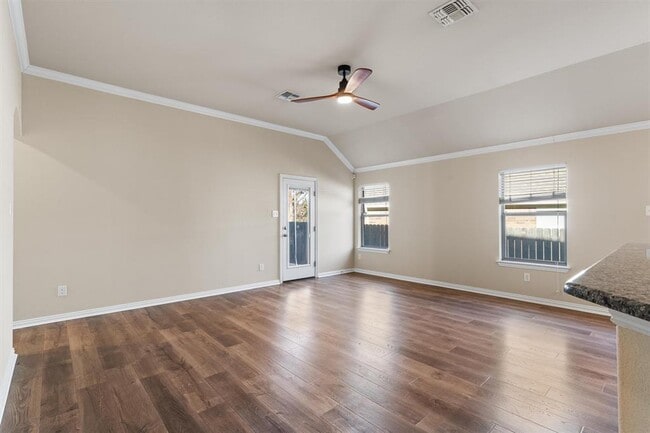 Building Photo - 437 Oyster Creek