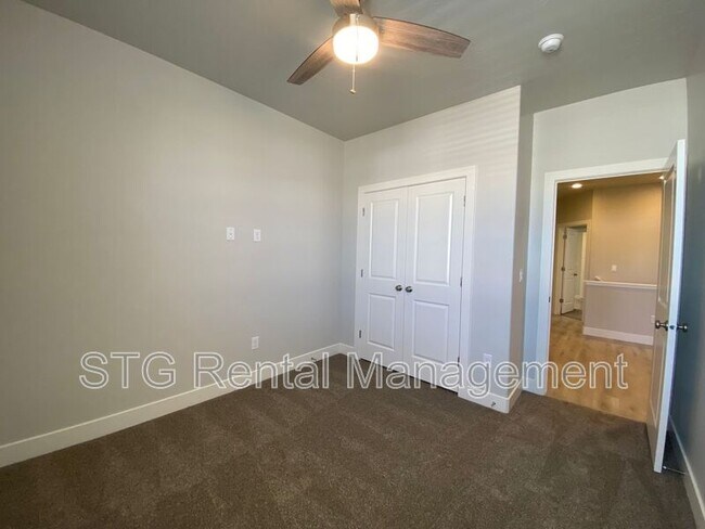 Building Photo - 1130 S 4380 W