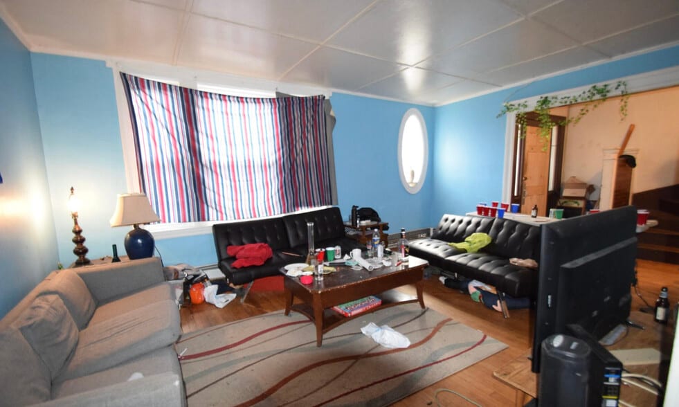 Building Photo - 22 Wadsworth St