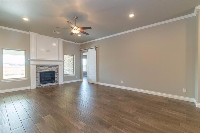 Building Photo - 3140 Drake Crest Dr