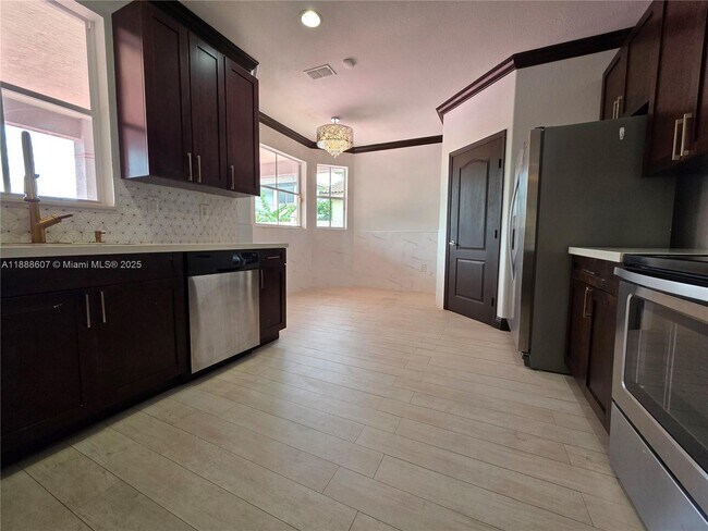 Building Photo - 14843 SW 24th St