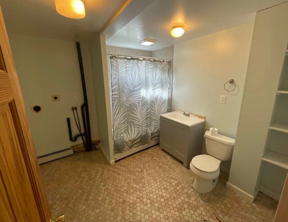 Building Photo - 1 Millers Falls Rd