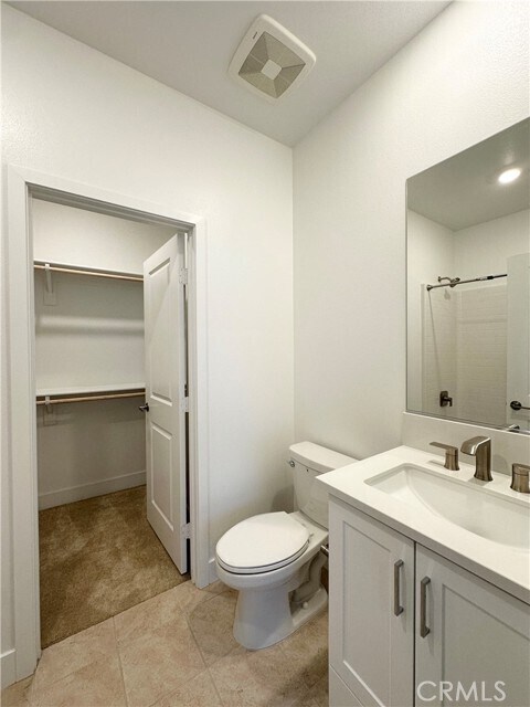 Building Photo - 15422 Oakbrush place