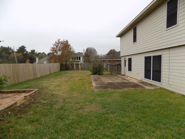 Building Photo - 20003 Mammoth Falls Dr