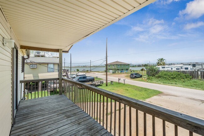 Building Photo - 7102 Terrasso Dr
