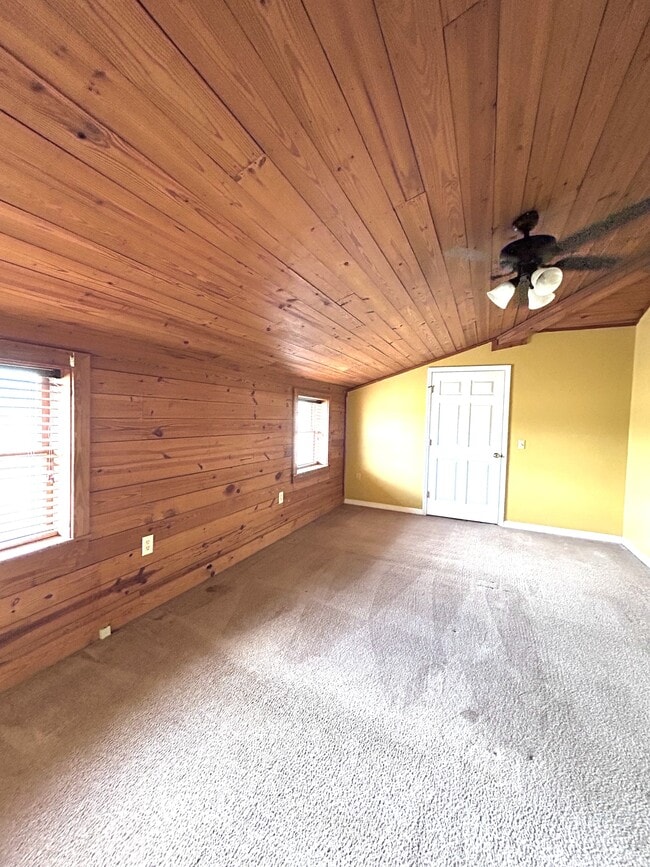 Building Photo - 1030 Bohler Rimes Rd