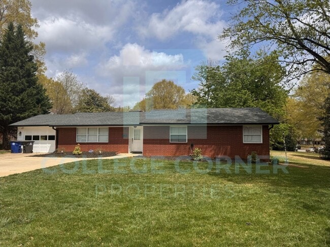 Primary Photo - 1457 Brookwood Dr