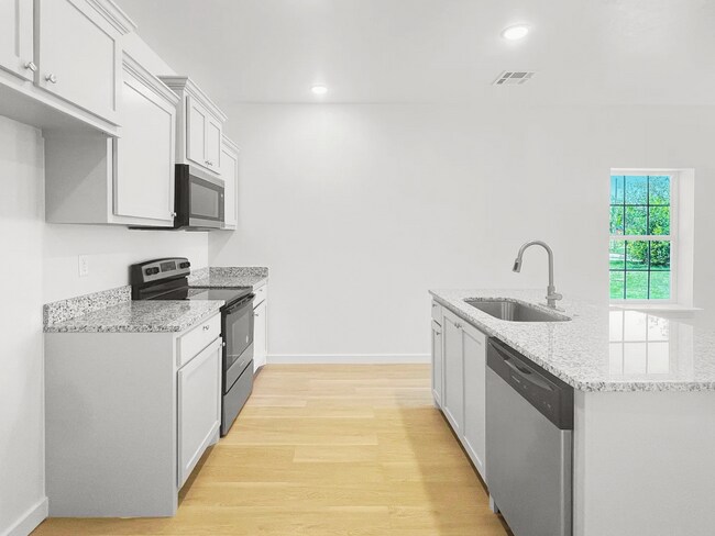 Primary Photo - Charming New 2-Bedroom Home for Rent in La...