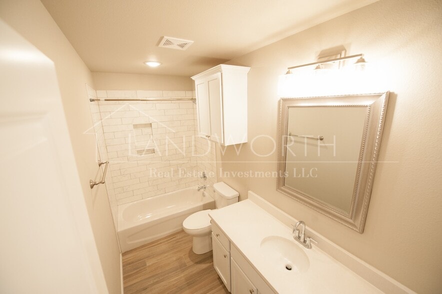 Building Photo - 1408 15th St