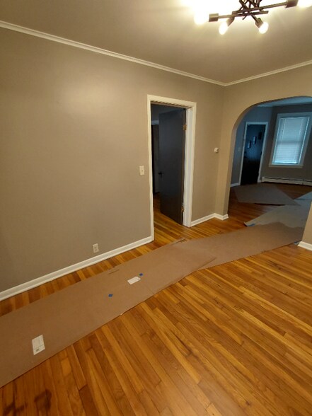 Building Photo - 224 Madison Ave