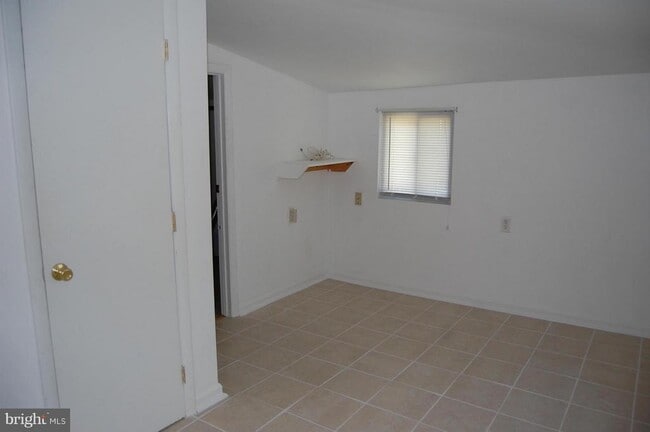 Building Photo - 1310 Mcnabbs Ln