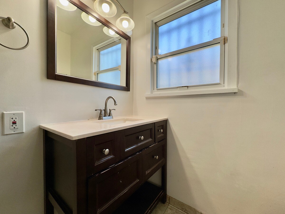 Building Photo - 2307 107th Ave