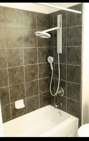 Building Photo - 3312 Moscato St