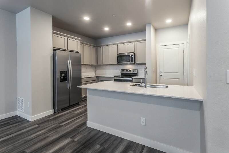Building Photo - 2920 Barnstormer St