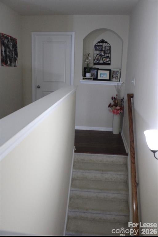 Building Photo - 6125 Kilchurn Dr