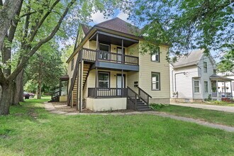 Building Photo - 1439 8th Ave