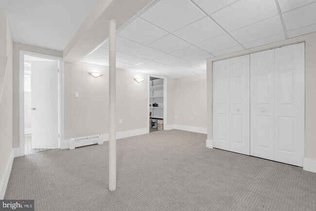 Building Photo - 10911 Chandler Rd