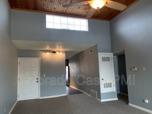 Building Photo - 3440 Parkmoor Village Dr