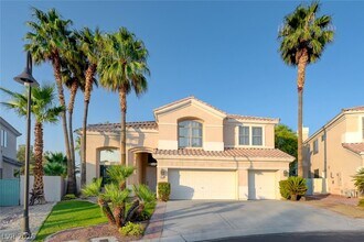 Building Photo - 5 Chateau Whistler Ct