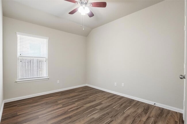 Building Photo - 2208 Tranquility Ln