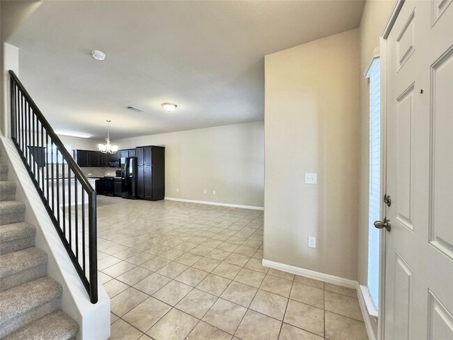 Building Photo - 713 Katmai Cir