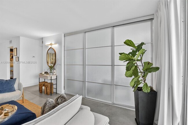 Building Photo - 2780 NE 183rd St