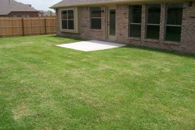 Building Photo - 2633 Pine Trail Dr