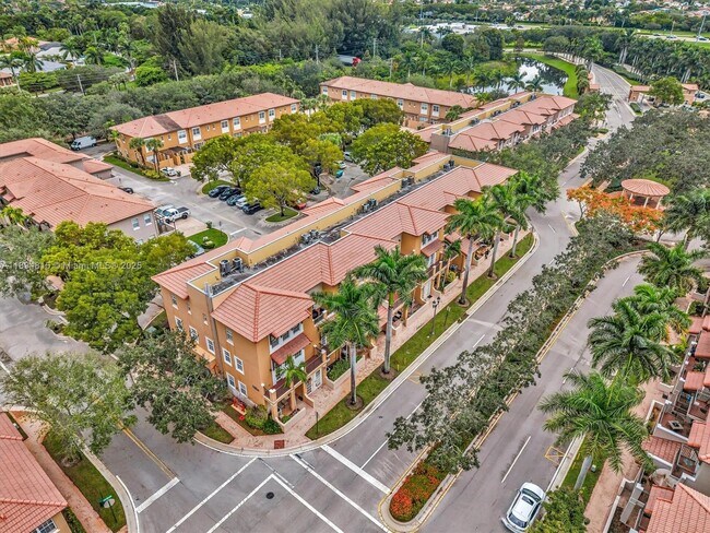 Building Photo - 476 SW 147th Ave