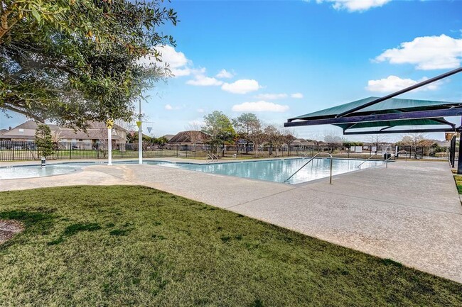 Building Photo - 22402 Lavaca Ranch Ln