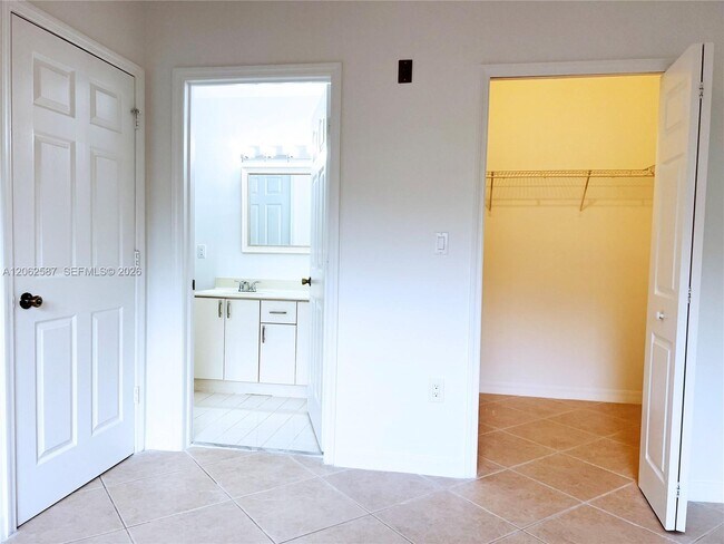 Building Photo - 7085 Nova Dr
