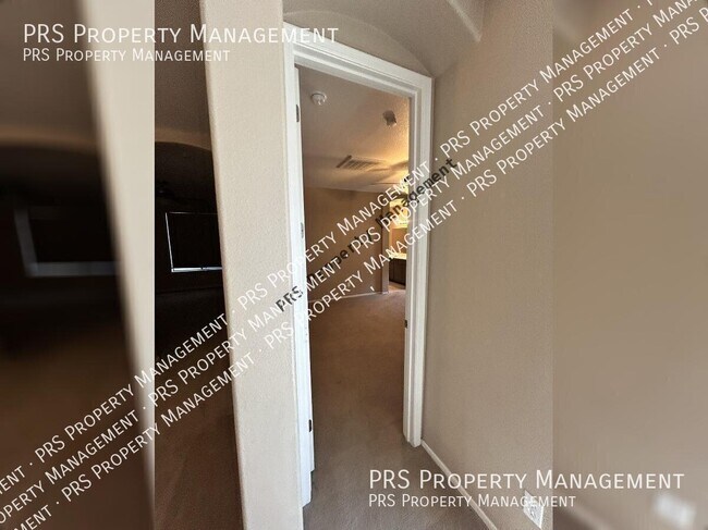 Building Photo - 3651 W White Canyon Rd