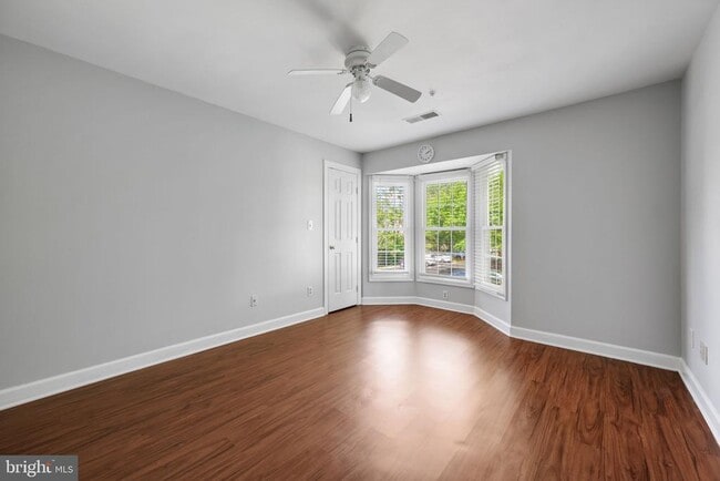 Building Photo - 12209 Fairfield House Dr